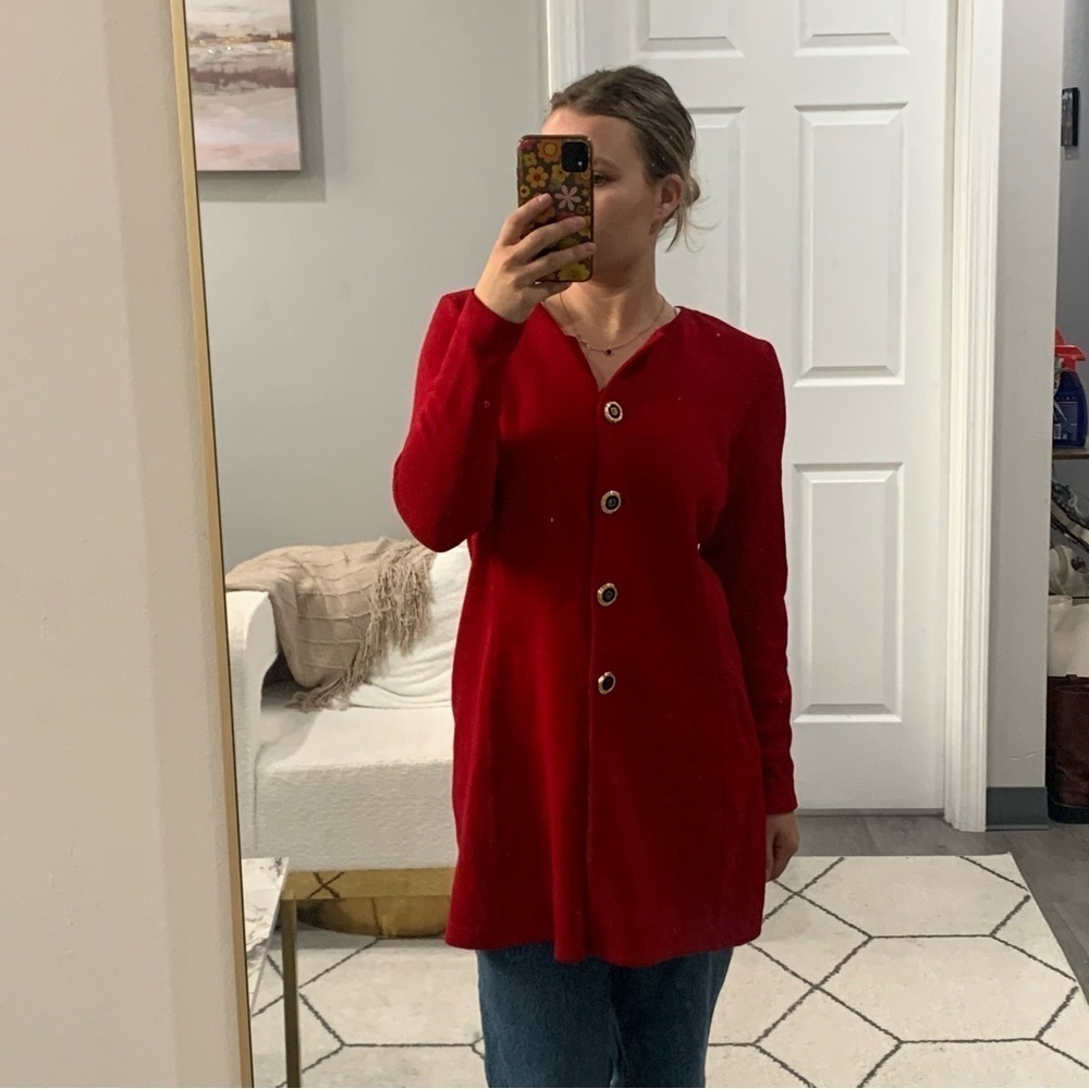 St John Cardigan Jacket Gold Button Down Long in Red - Picture 2 of 6